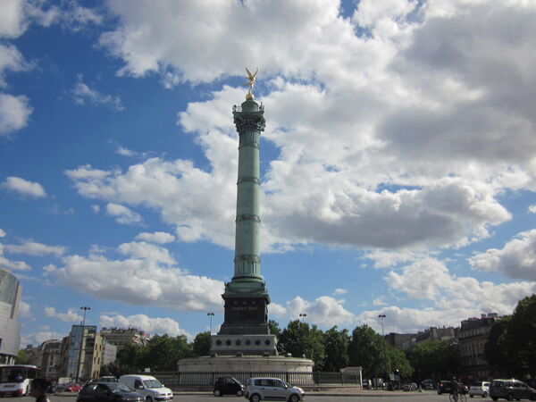 Place de la Bastille before and after — roundabout converted to pedestrian space